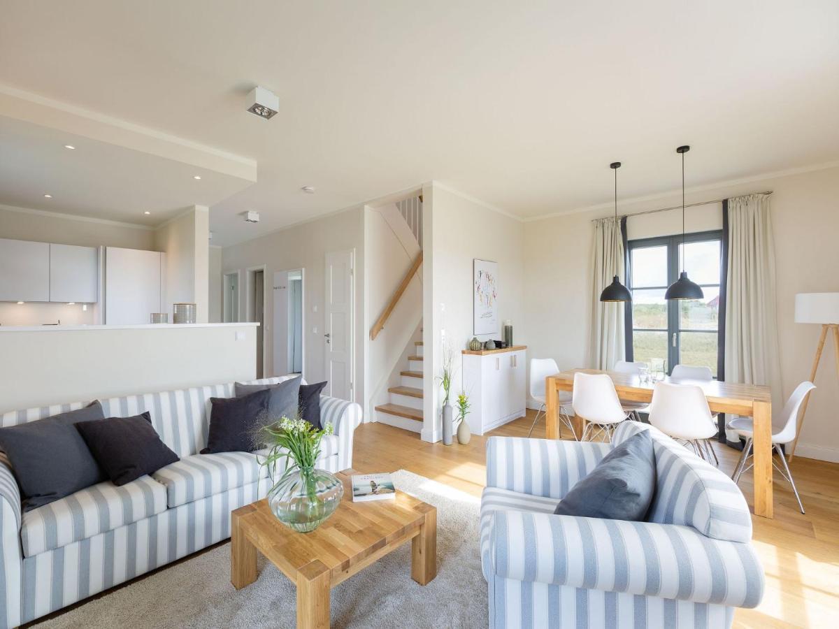 Reetland Am Meer - Premium Reetdachvilla Mit 2 Schlafzimmern, Sauna Und Kamin E04 Dranske Esterno foto