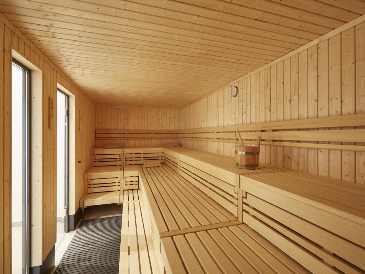 Reetland Am Meer - Premium Reetdachvilla Mit 2 Schlafzimmern, Sauna Und Kamin E04 Dranske Esterno foto